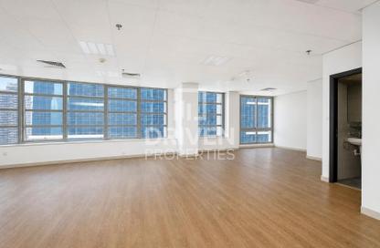 Office Space - Studio for rent in Silver Tower - Business Bay - Dubai
