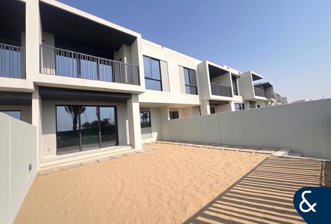 3 Bed | Brand New | Spacious | Vacant photo 2