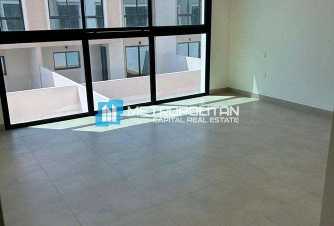 69093991 - صورة العقار 3