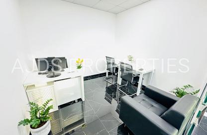 Office Space - Studio - 1 Bathroom for rent in Fatima Mohammad Ahmad Bin Suleiman Building - Al Raffa - Bur Dubai - Dubai
