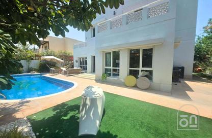 Villa - 5 Bedrooms - 5 Bathrooms for rent in Meadows 5 - Meadows - Dubai