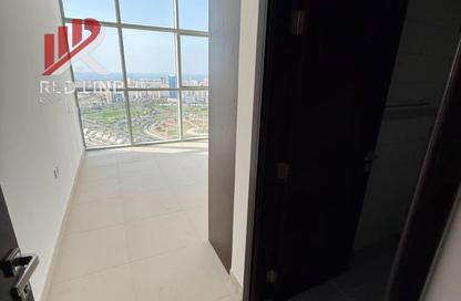 Apartment - 3 Bedrooms - 4 Bathrooms for rent in Al Majaz 1 - Al Majaz - Sharjah