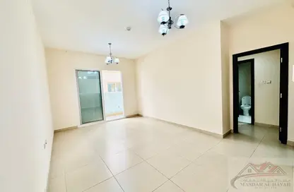 Apartment - 1 Bedroom - 2 Bathrooms for rent in Muwaileh 29 Building - Muwaileh - Sharjah