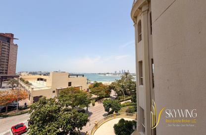 Apartment - 2 Bedrooms - 3 Bathrooms for rent in Al Das - Shoreline Apartments - Palm Jumeirah - Dubai