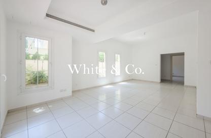 Villa - 3 Bedrooms - 3 Bathrooms for rent in Springs 1 - The Springs - Dubai Villa - 3 Bedrooms - 3 Bathrooms for rent in Springs 1 - The Springs - Dubai