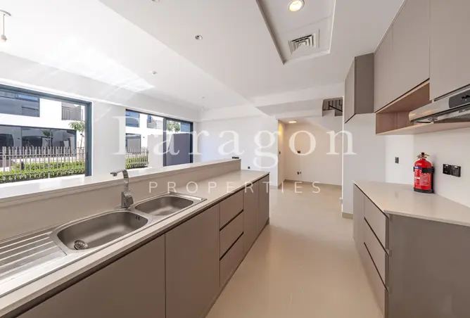 156901116 - Property Image 3