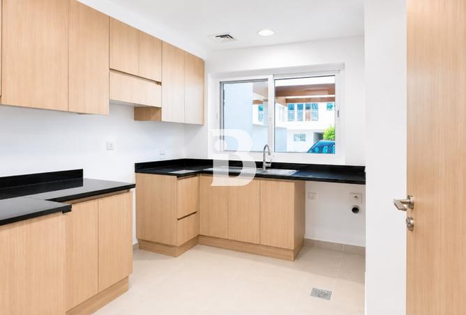 131999608 - Property Image 3