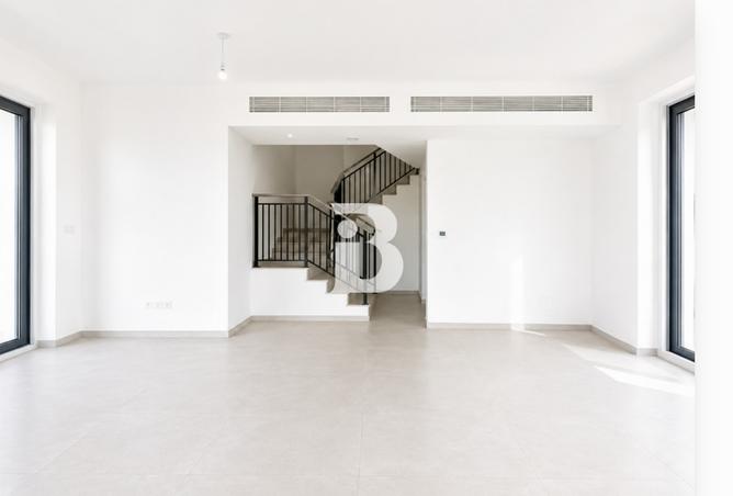 131999608 - Property Image 2