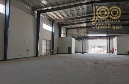 Warehouse - Studio - 2 for rent in Umm Al Thuoob - Umm Al Quwain