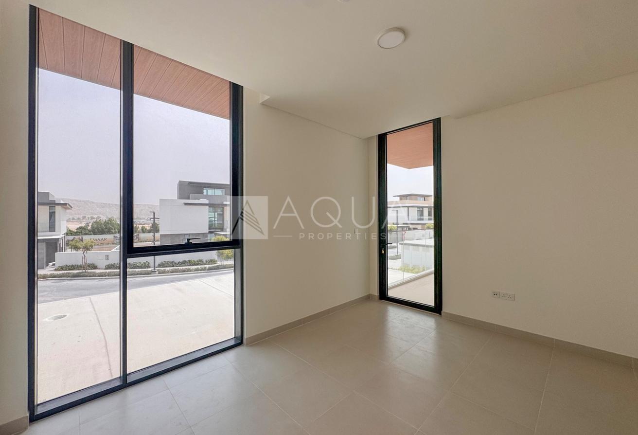 Fully Detached Villa | Brand New | 4 Bedroom photo 7
