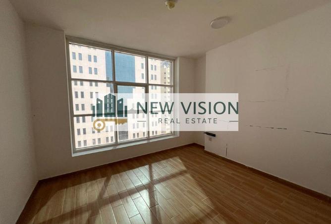 97402649 - Property Image 3