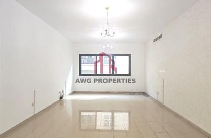 Apartment - 2 Bedrooms - 2 Bathrooms for rent in Emerald Mankhool 1 - Al Mankhool - Bur Dubai - Dubai