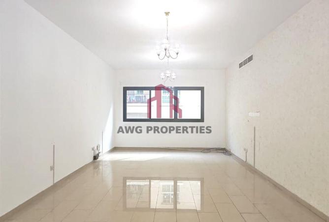 102012353 - Property Main Image