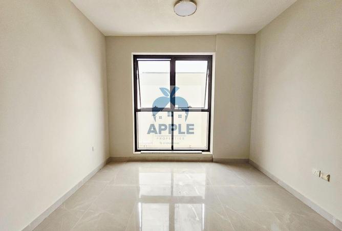 93143093 - Property Image 2