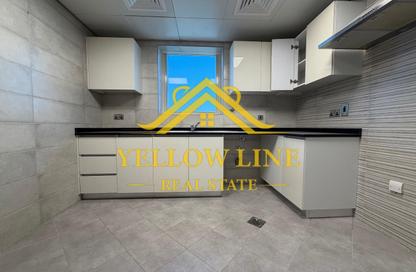 Apartment - 2 - 4 for rent in The Golden Tower - Al Raha Beach - Abu Dhabi Apartment - 2 - 4 for rent in The Golden Tower - Al Raha Beach - Abu Dhabi
