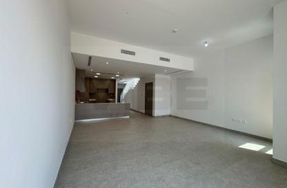 Villa - 3 - 4 for rent in Granada II - Granada - Mina Al Arab - Ras Al Khaimah