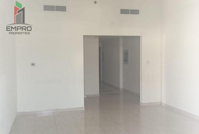 98240970 - Property Image 3