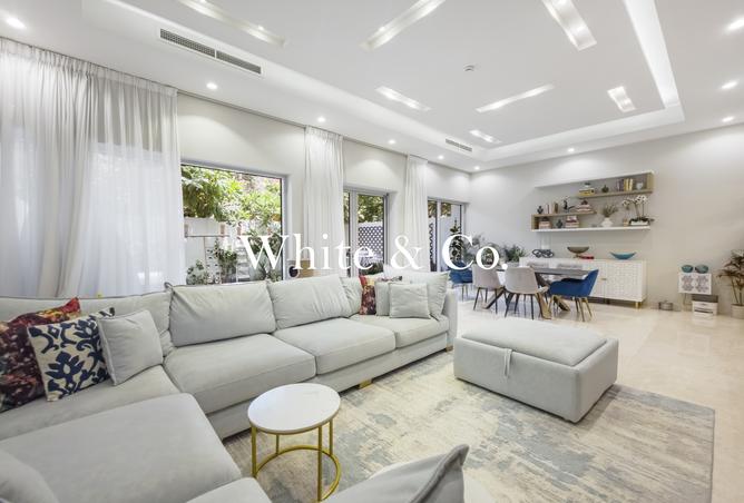 128352092 - Property Main Image