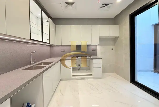 105124423 - Property Image 2