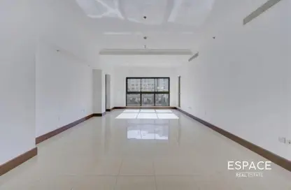 شقة - 2 غرف نوم - 3 حمامات للايجار في الميل الذهبي 4 - الميل الذهبي - نخلة جميرا - دبي شقة - 2 غرف نوم - 3 حمامات للايجار في الميل الذهبي 4 - الميل الذهبي - نخلة جميرا - دبي