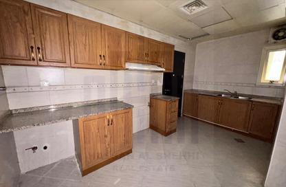 Apartment - 1 Bedroom - 2 Bathrooms for rent in Muwailih Building - Muwaileh - Sharjah