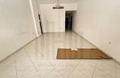 Apartment - 1 Bedroom - 2 Bathrooms for rent in Muwailih Building - Muwaileh - Sharjah Apartment - 1 Bedroom - 2 Bathrooms for rent in Muwailih Building - Muwaileh - Sharjah