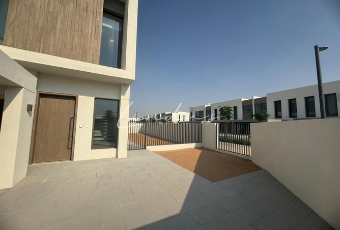 70680076 - Property Image 3