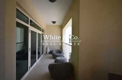 Apartment - 4 Bedrooms - 3 Bathrooms for rent in Al Das - Shoreline Apartments - Palm Jumeirah - Dubai