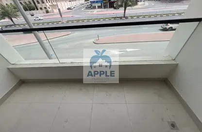 شقة - 2 غرف نوم - 3 حمامات للايجار في مبنى مويلح - مويلح - الشارقة