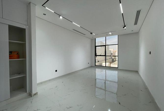 101261525 - Property Image 3