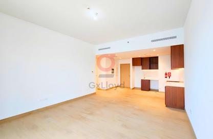 Apartment - 1 Bedroom - 1 Bathroom for sale in La Rive Building 4 - La Rive - Port de La Mer - La Mer - Jumeirah - Dubai