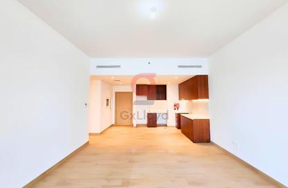 Apartment - 1 Bedroom - 1 Bathroom for sale in La Rive Building 4 - La Rive - Port de La Mer - La Mer - Jumeirah - Dubai