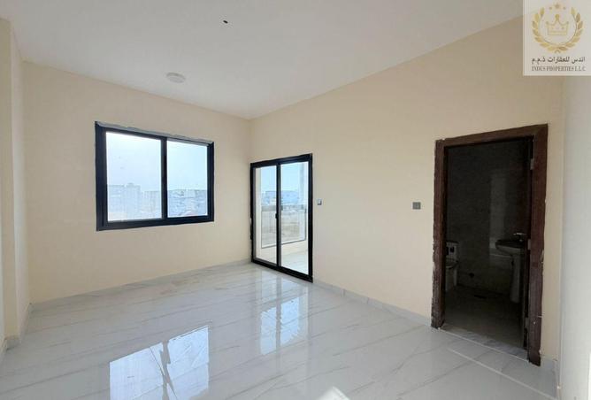 102829416 - Property Image 3