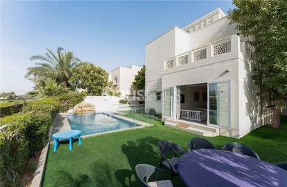 Villa - 4 Bedrooms - 5 Bathrooms for sale in Meadows 7 - Meadows - Dubai