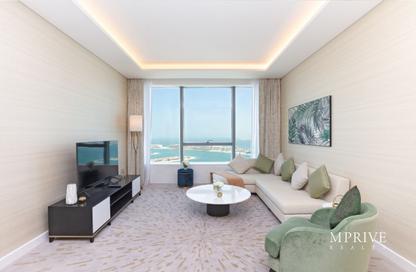 Apartment - 1 - 2 for sale in The Palm Tower - Palm Jumeirah - Dubai