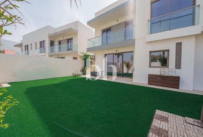 Spacious Backyard | Type X | Family Home — photo 2