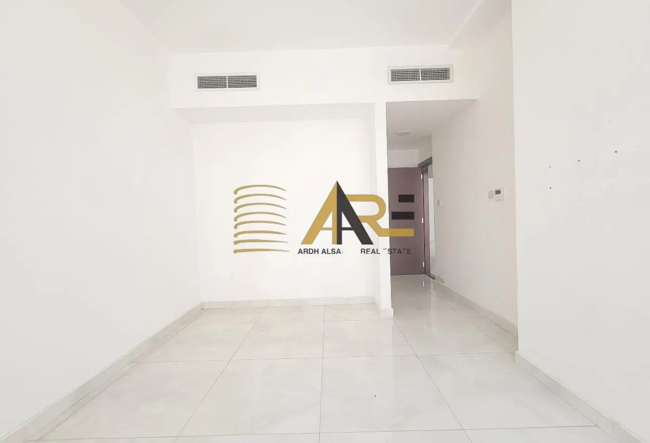 153734103 - Property Main Image