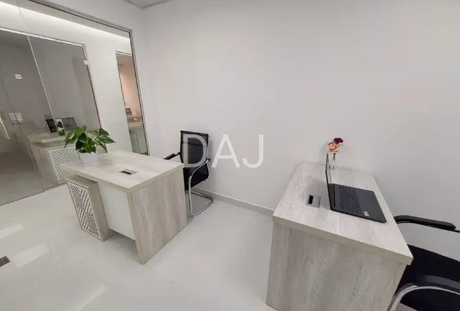 104125211 - Property Image 3