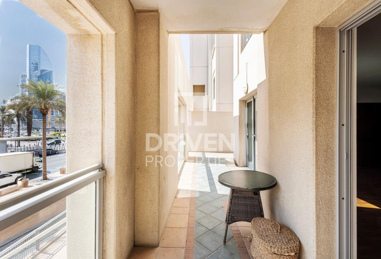 Boulevard View duplex | Spacious with Maids Room photo 14