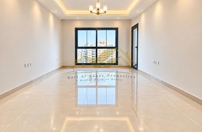Apartment - 2 - 3 for rent in Astoria Building - Jumeirah Garden City - Al Satwa - Dubai Apartment - 2 - 3 for rent in Astoria Building - Jumeirah Garden City - Al Satwa - Dubai