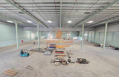 Warehouse - Studio - 3 Bathrooms for rent in Umm Al Thuoob - Umm Al Quwain
