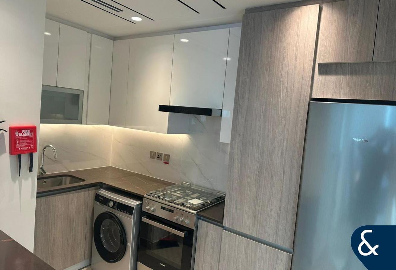 One Bedroom | Furnished | High quality photo 6