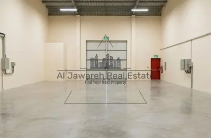 Warehouse - Studio for rent in Umm Al Thuoob - Umm Al Quwain