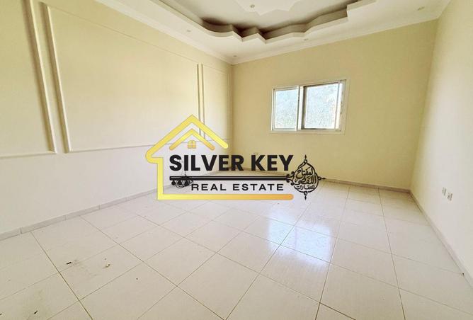 102000483 - Property Image 3