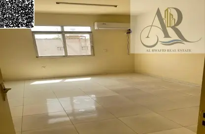 Labor Camp - Studio for rent in Industrial Area 5 - Sharjah Industrial Area - Sharjah