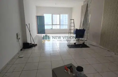 Apartment - 3 Bedrooms - 3 Bathrooms for rent in New Al Taawun Road - Al Taawun - Sharjah