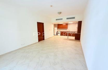 Apartment - 1 Bedroom - 2 Bathrooms for rent in Norton Court 2 - Norton Court - Motor City - Dubai Apartment - 1 Bedroom - 2 Bathrooms for rent in Norton Court 2 - Norton Court - Motor City - Dubai