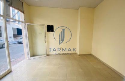 Shop - Studio for rent in Al Jaberi - Naif - Deira - Dubai