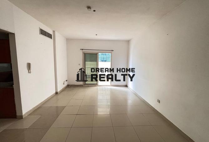 72332199 - Property Main Image