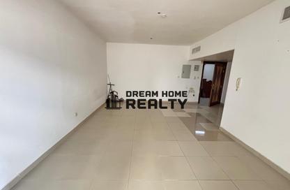 Apartment - 1 Bedroom - 2 Bathrooms for rent in Majestic Tower - Al Taawun Street - Al Taawun - Sharjah